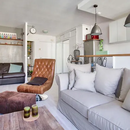 Luxurious Republique Pierre Leve Free Netflix * Paris