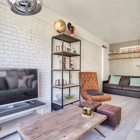 Luxurious Republique Pierre Leve Free Netflix * Parijs