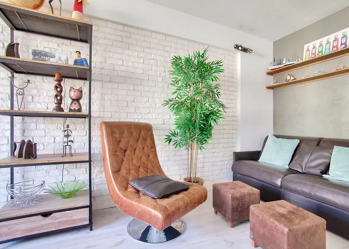 Luxurious Republique Pierre Leve Free Netflix Appartement
