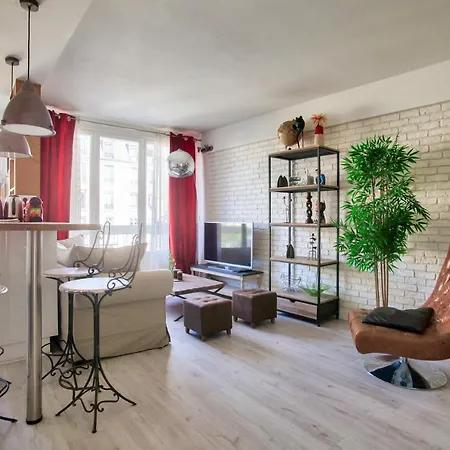 Luxurious Republique Pierre Leve Free Netflix