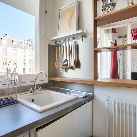 Luxurious Republique Pierre Leve Free Netflix