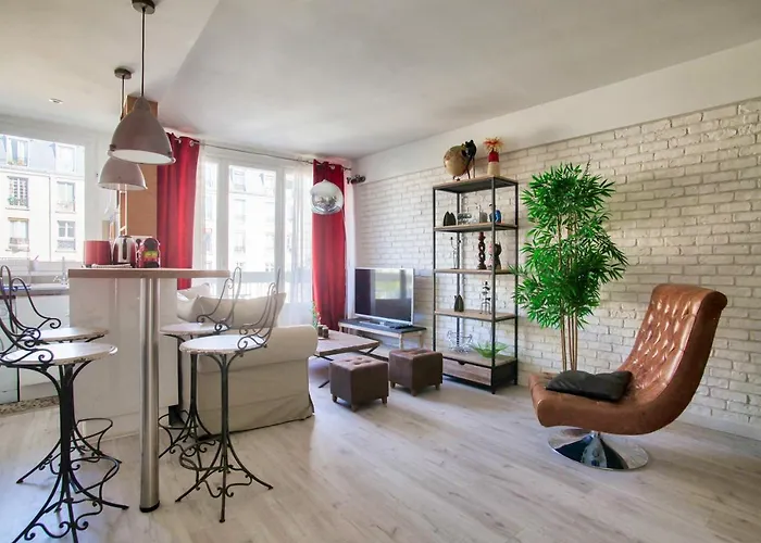 Luxurious Republique Pierre Leve Free Netflix