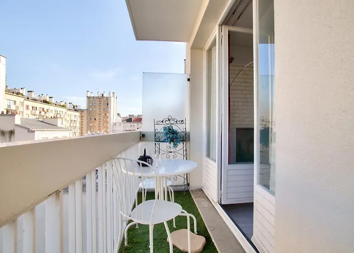 Apartament Luxurious Republique Pierre Leve Free Netflix Paryż